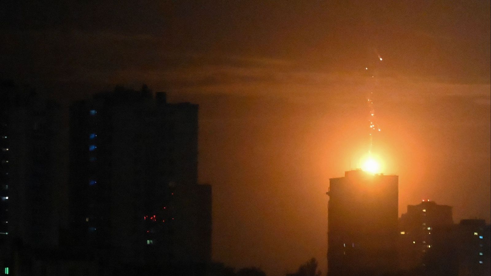 Rusia intensifica sus ataques y lanza cientos de drones sobre Kiev | Ver