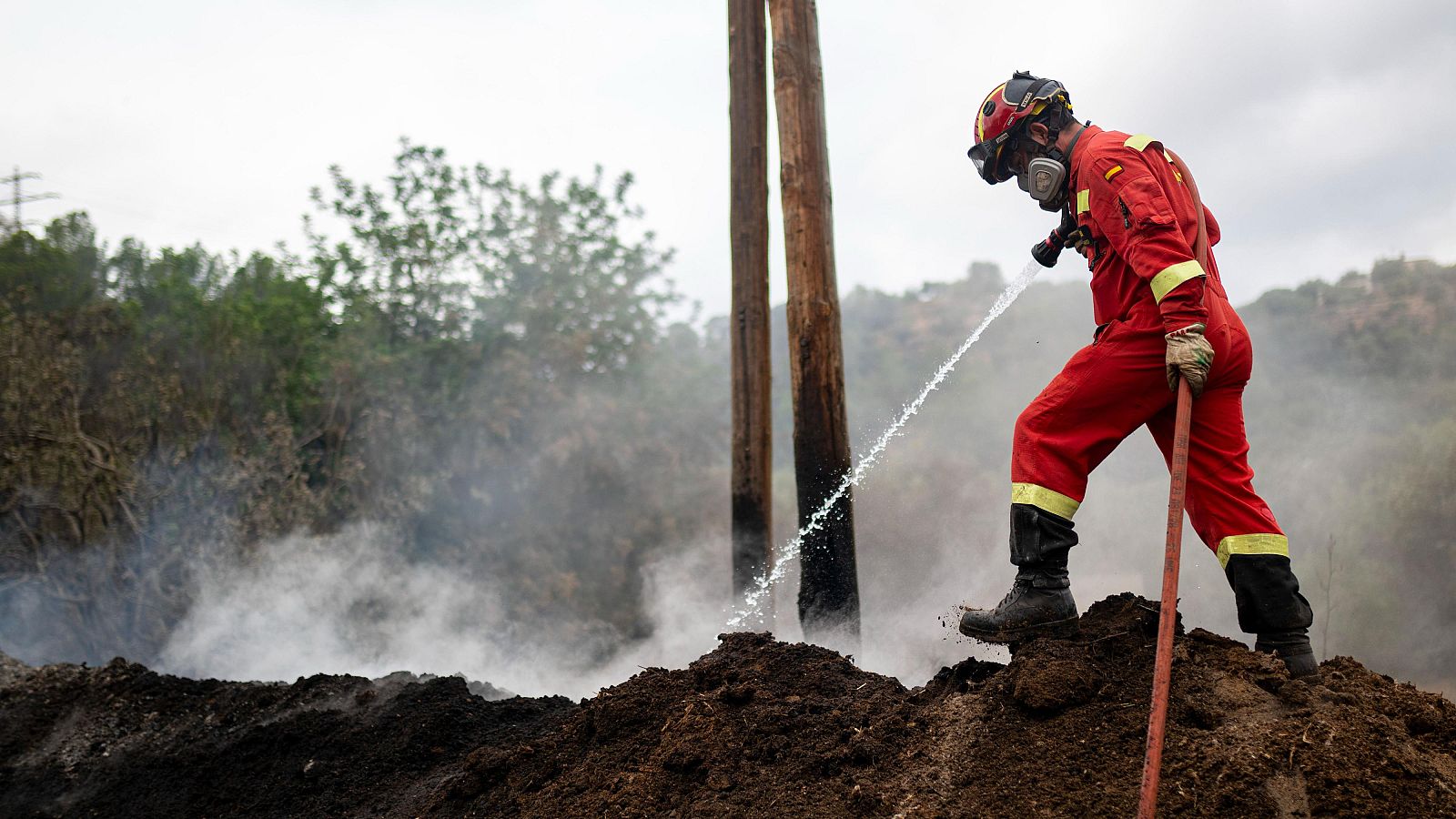 El jefe de intervención de los bomberos de la Generalitat lamenta la perdida de su compañero - Informativo 24h | Ver