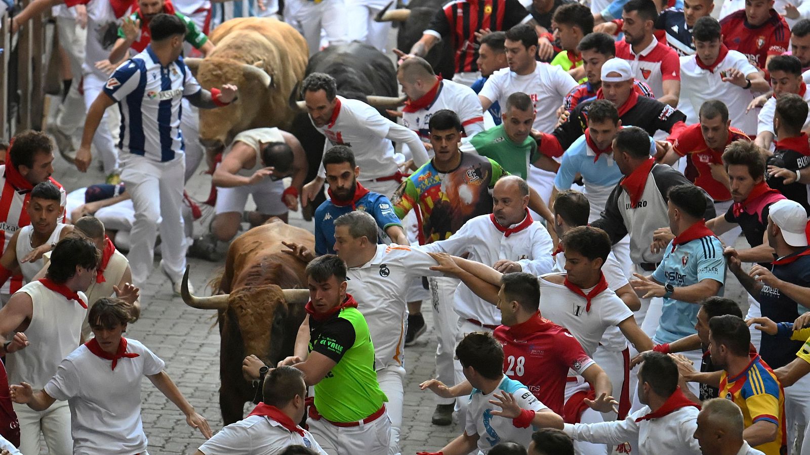 Vive San Fermín 2025 - Quinto encierro | Ver