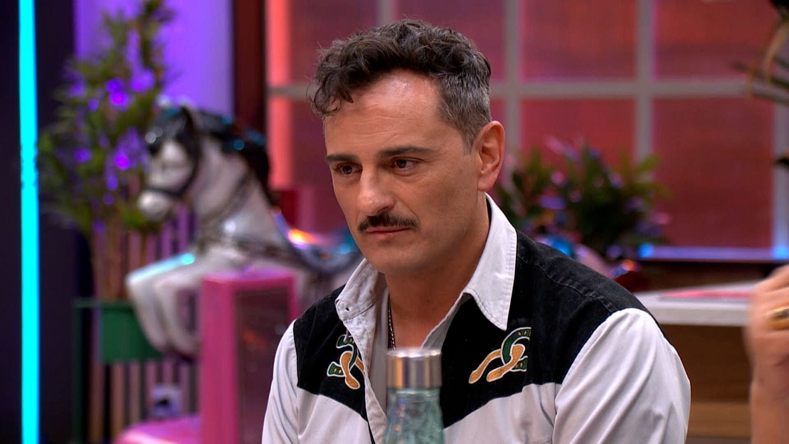 Asier Etxeandia se confiesa en Pasa Sin Llamar | RTVE Play - Pasa sin llamar | Ver