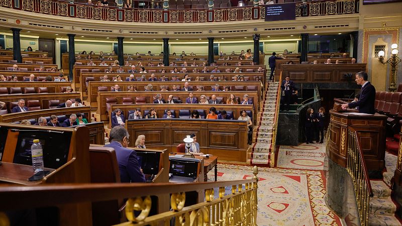 Barómetro del CIS: el PSOE cae un 7% tras el caso Cerdán, aunque ganaría al PP por medio punto - Telediario 1 | Ver