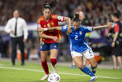 Vuelve a ver el partido entre Italia y Espaa de la fase de grupos de la Eurocopa en RTVE Play