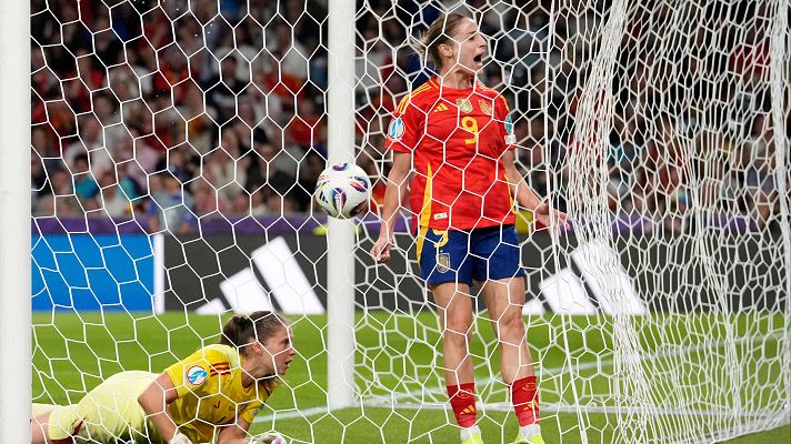Eurocopa - Esther pone la puntilla a Italia con su cuarto gol en la Eurocopa