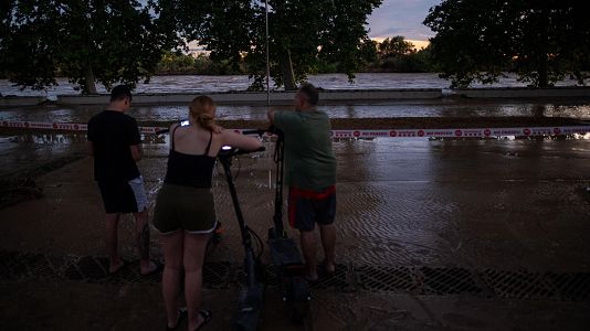 Buscan a dos personas arrastradas por el ro Foix a la altura de la localidad barcelonesa de Cubelles
