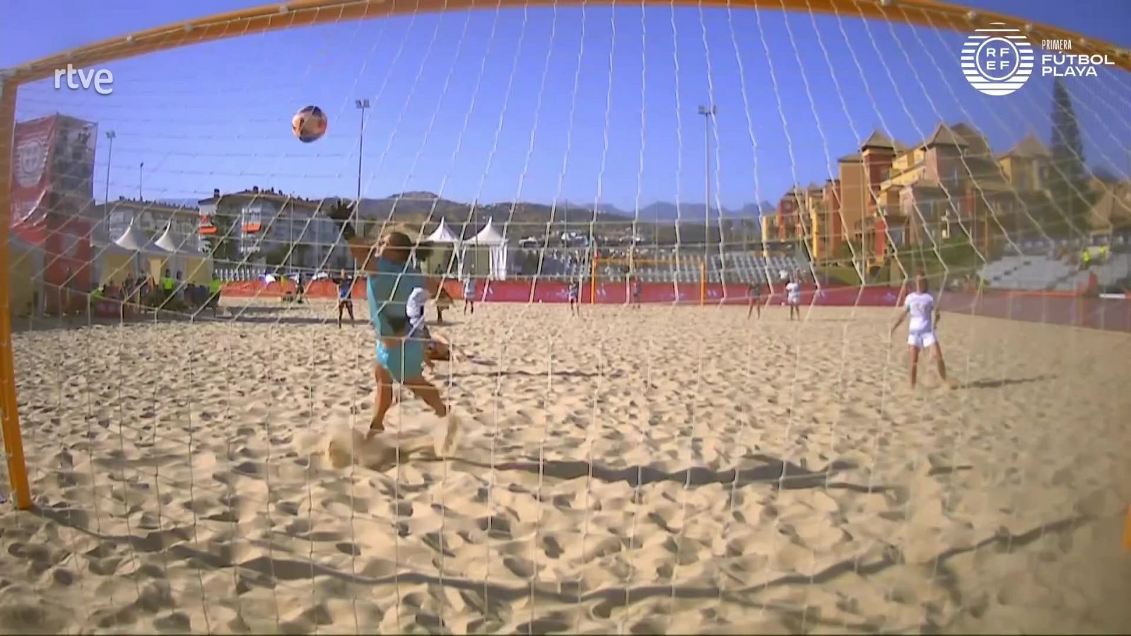 Fútbol Playa - Liga Femenina. Play Offs: CD Atlético Torroxeño - CD Fun and Learning - Fútbol  Playa | Ver