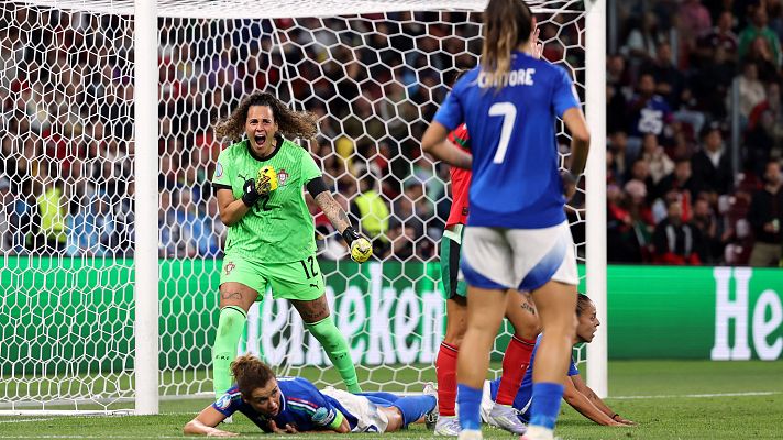  - Morais salva el empate ante Italia con un paradón