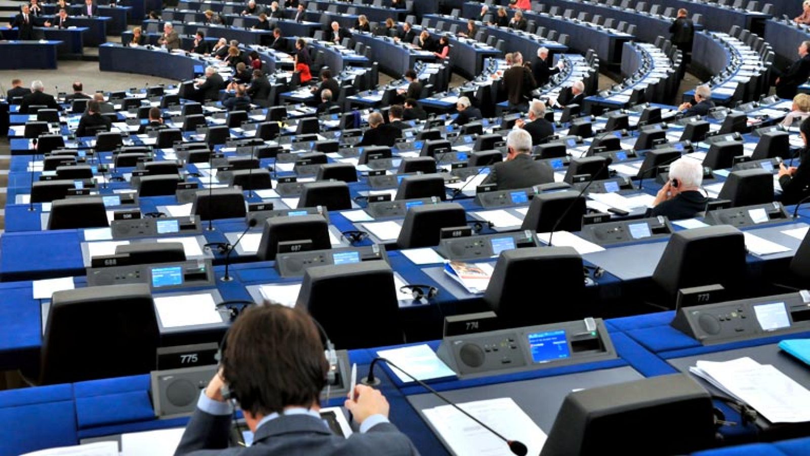 El Parlamento Europeo aprueba nuevos límites a la actividad de las agencias de calificación