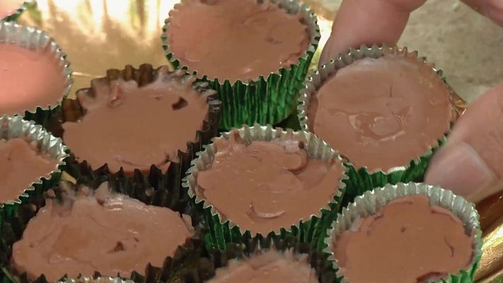 Aquí la Tierra - Bombones con licor de lavanda