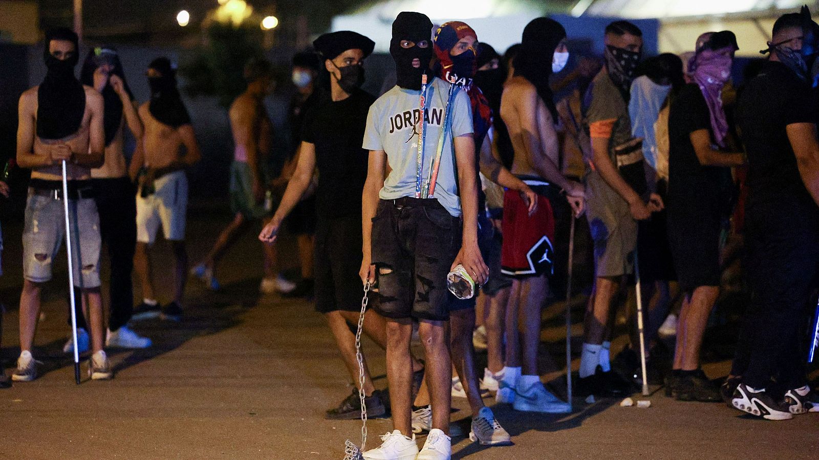 Así es el grupo ultra Deport Them Now - Especiales informativos | Ver