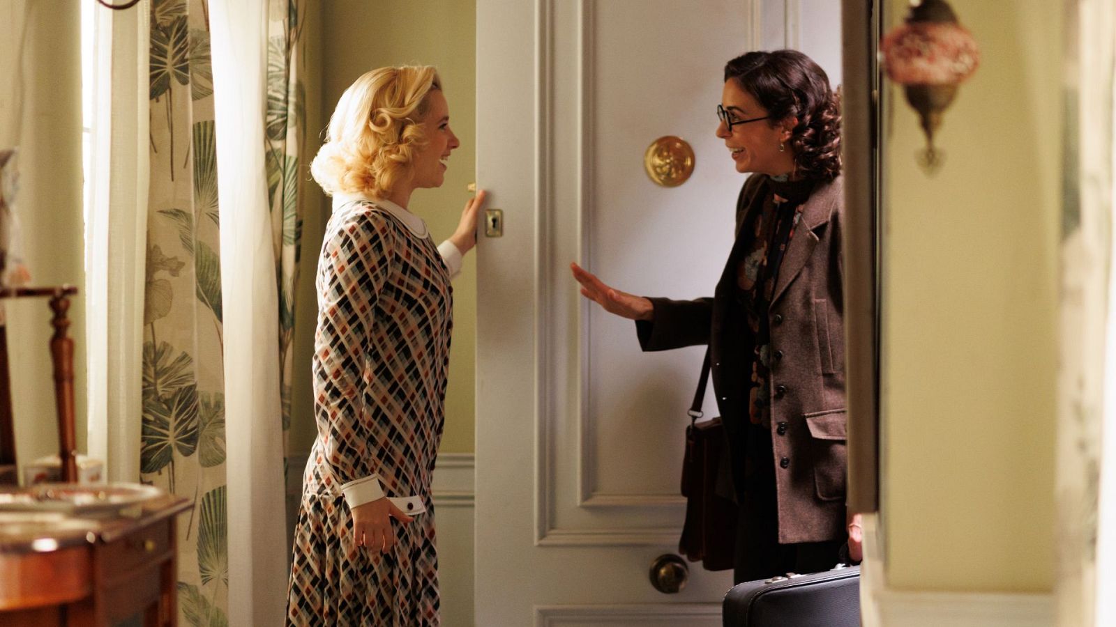 Salón de té La Moderna - T3 - Episodio 360 | Ver