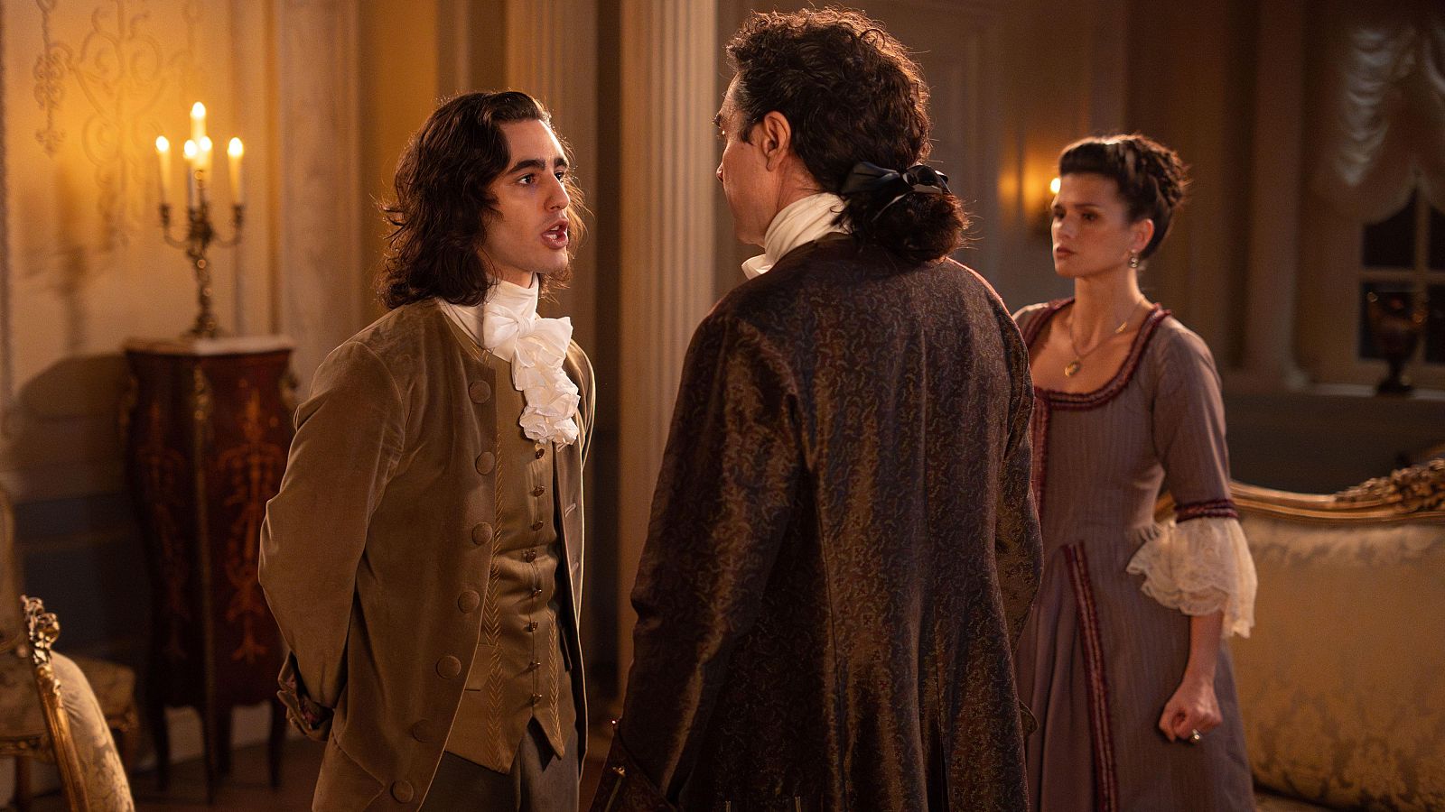 Valle Salvaje - Alejo se enfrenta al duque por la situación de la Casa Pequeña - Valle Salvaje | Ver