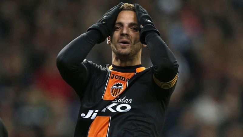 En el Valencia no ha gustado nada el arbitraje del partido de Copa contra el Real Madrid. Se quejan, sobre todo, de varios fueras de juego y del segundo gol del Real Madrid.