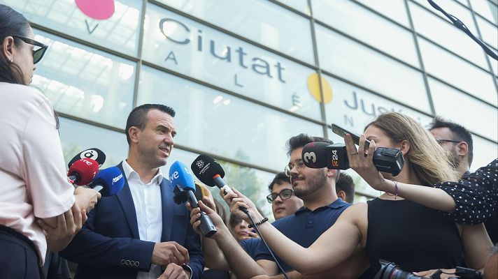 Informativo 24h - El presidente de la Diputación de Valencia asegura que no tuvo información del barranco del Poyo "hasta la noche"