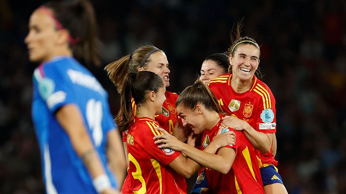 Los Deportes de La1 - España se enfrenta a la anfitriona Suiza con la grada en contra y la duda en la portería