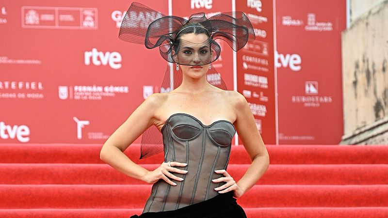 Se entregan los II Premios de la Moda Española - Telediario 1 | Ver