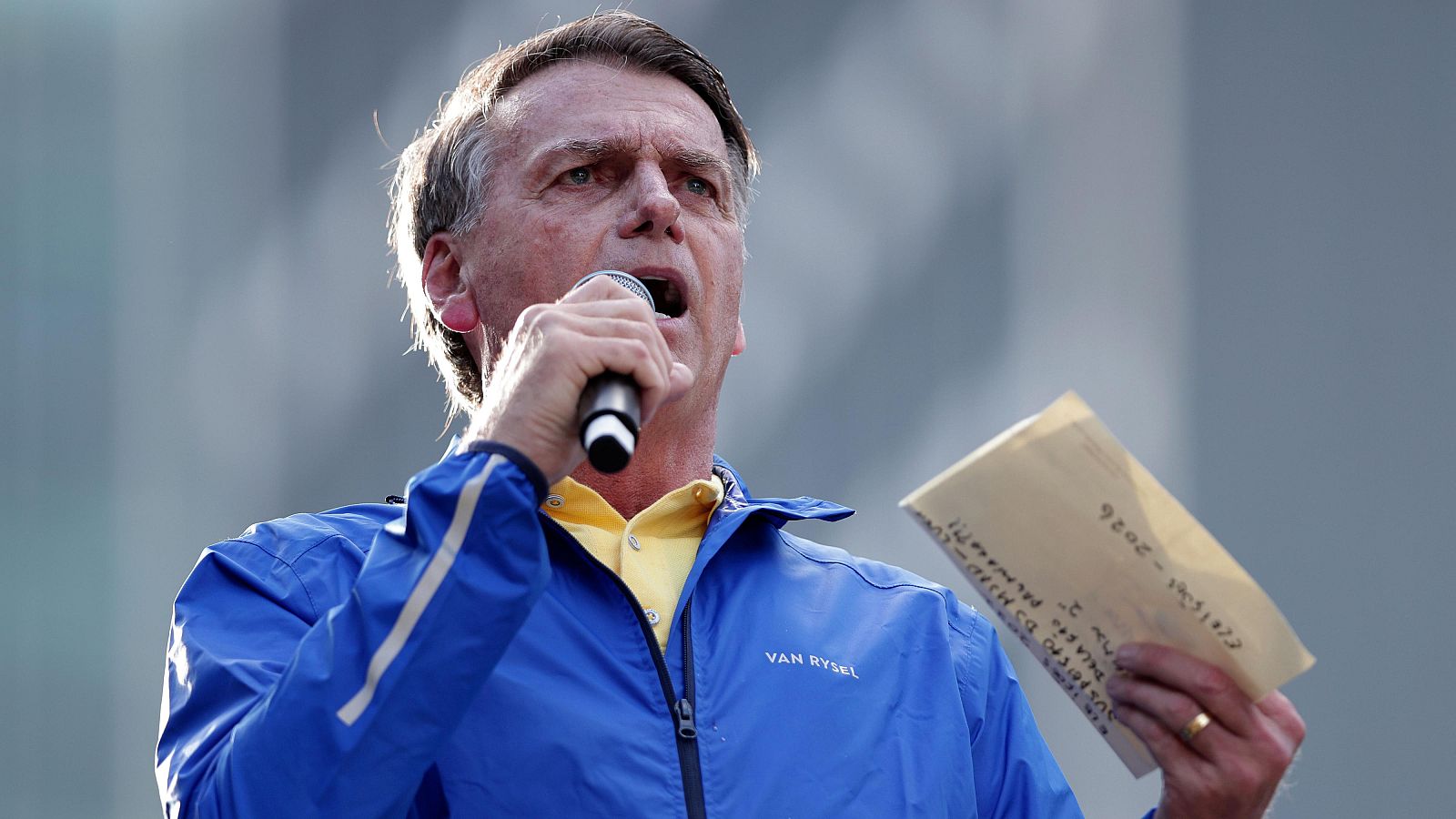 El Supremo de Brasil condena a Bolsonaro a llevar una tobillera electrónica - La tarde en 24h | Ver