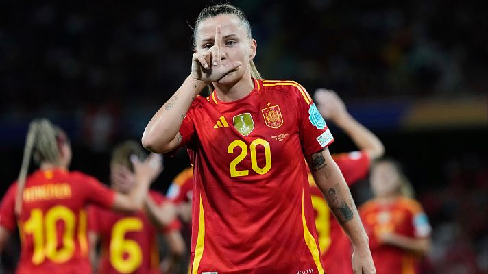  - Ante Suiza, otro golazo de Claudia Pina marca de la casa