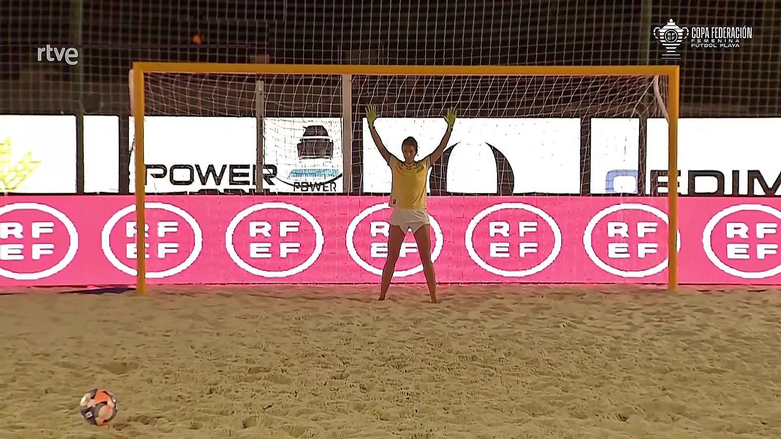 Fútbol Playa - Copa Federación Femenina 2º semifinal: CD Higicontrol Melilla - CF Femenino Cáceres - Fútbol  Playa | Ver