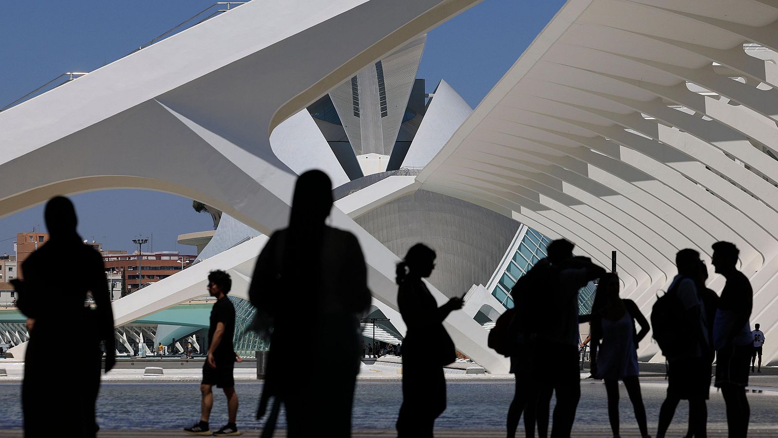 Lluvias en el norte y calor en el Mediterráneo - El tiempo | Ver