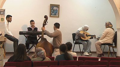 Pueblo de Dios - Tetu�n, so�ar a do de pecho - Pueblo de Dios | Ver