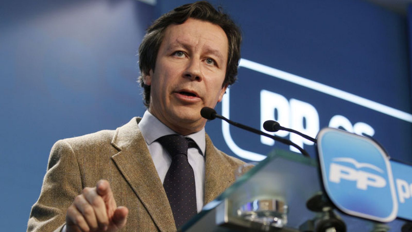 El PP se desmarca de las cuentas suizas de Bárcenas - Informativo 24h | Ver