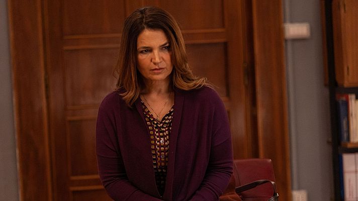 Los bastardos de Pizzofalcone - Flores