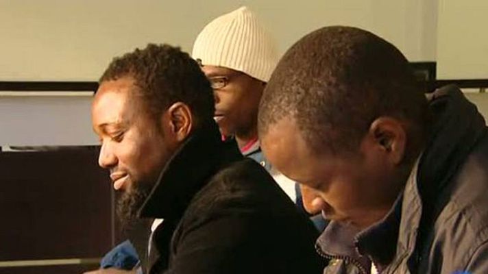 Telediario 1 - Malienses en España