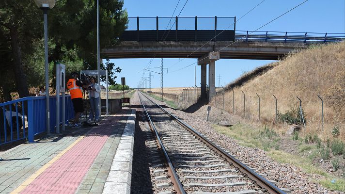 Telediario 2 - Mueren dos personas en Moriscos, Salamanca, tras ser arrolladas por un tren