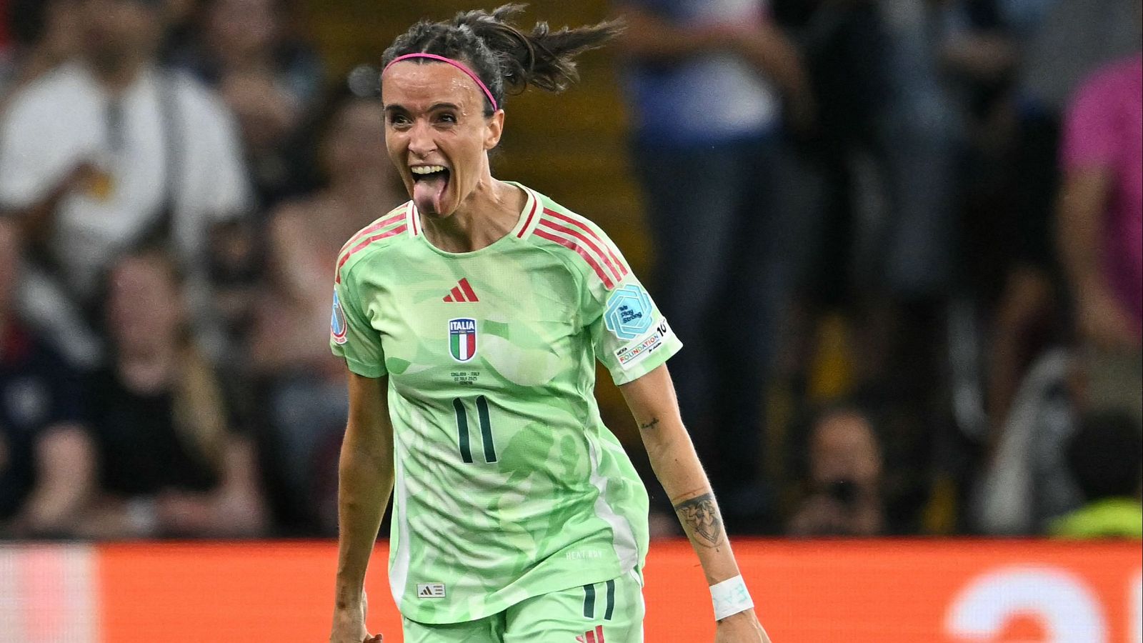 Eurocopa femenina: Gol de Italia a Inglaterra (0-1) | Ver