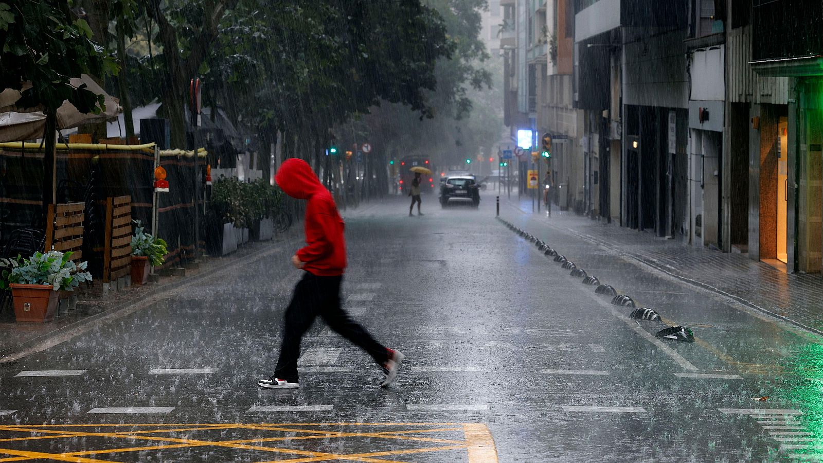 El tiempo hoy 23 de julio en España: aviso naranja por lluvias - Telediario Matinal | Ver