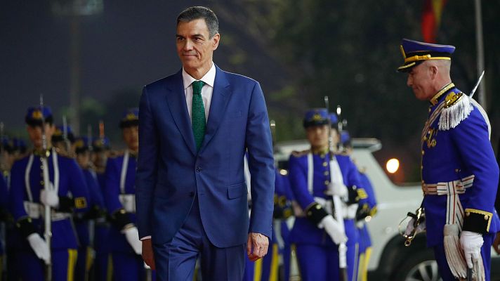 Telediario 1 - Sánchez llega al ecuador de la legislatura tocado por el caso Cerdán y con una mayoría frágil pero dispuesto a seguir