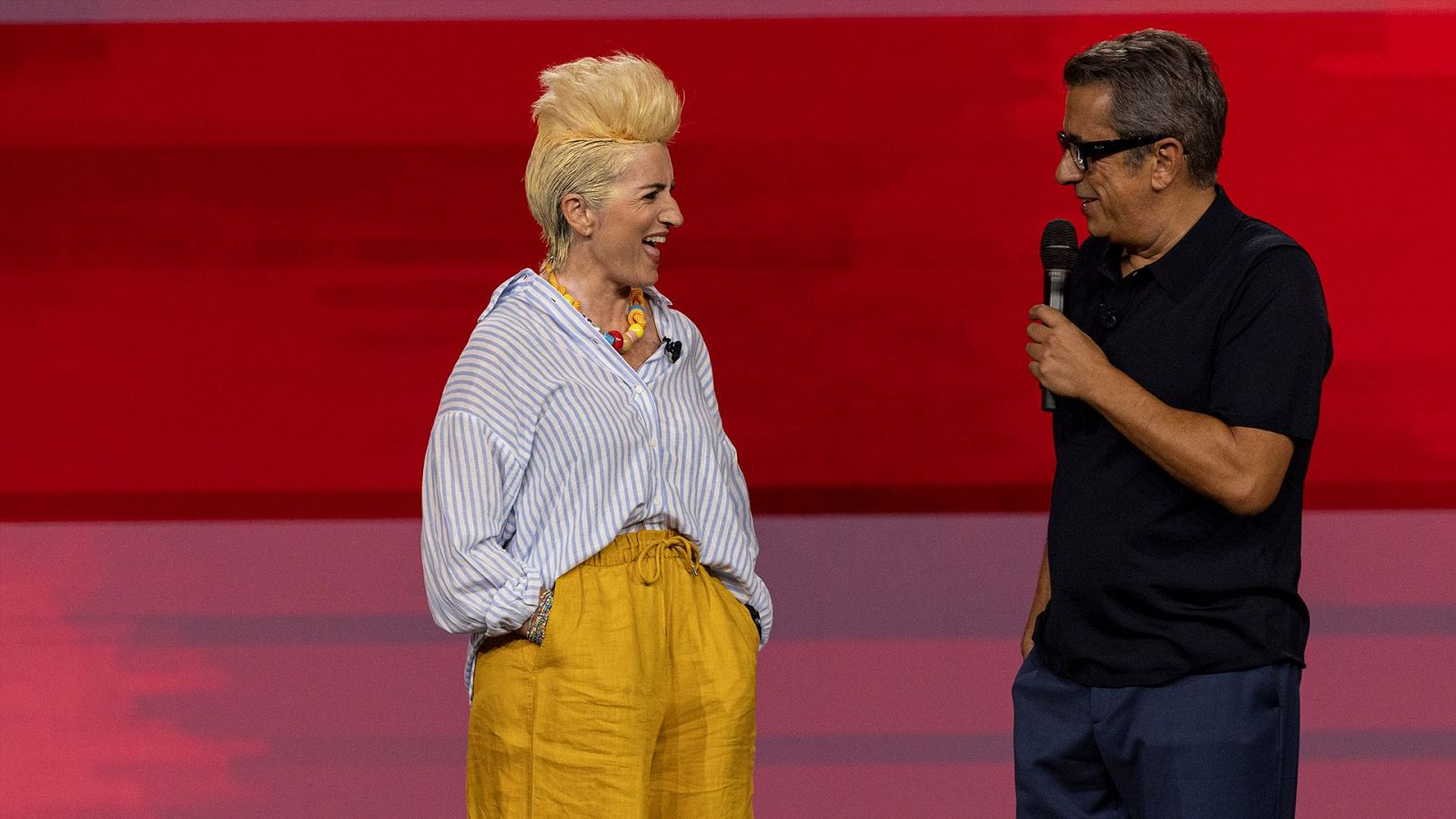 Futuro Imperfecto - Bochorno veraniego - Futuro imperfecto | Ver