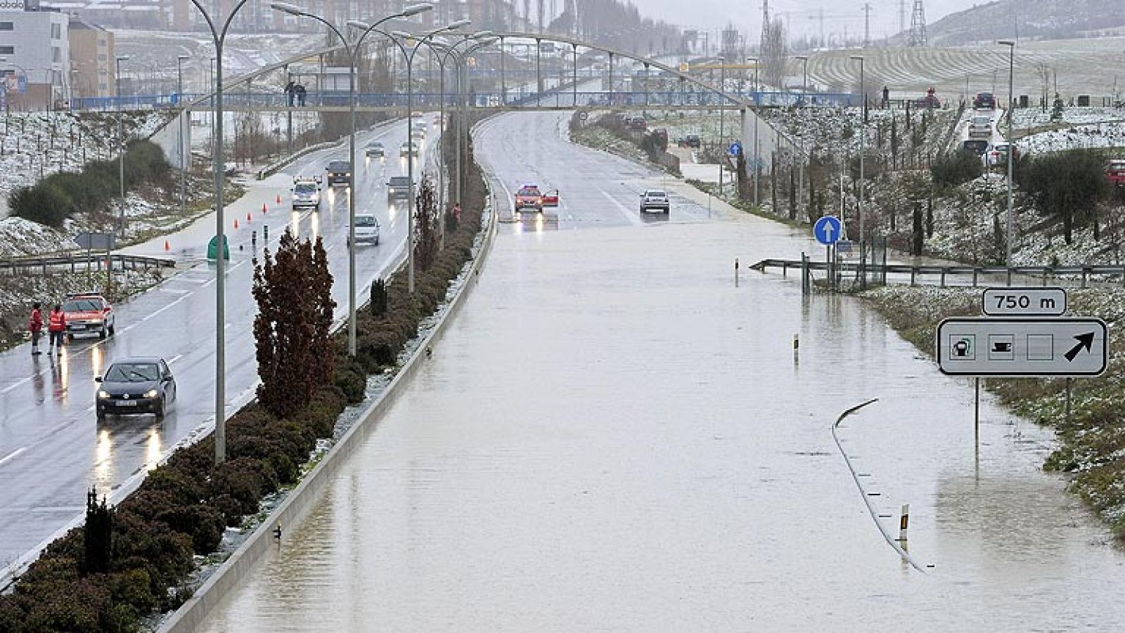 Alerta en 21 provincias por nieve, viento y oleaje | Ver