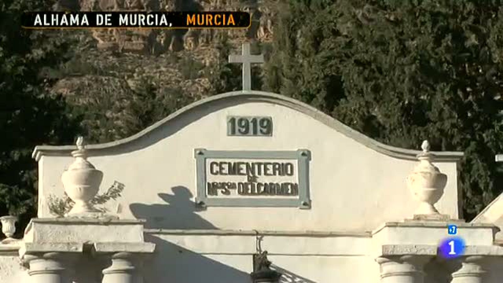 Comando Actualidad - De tal palo, tal astilla - Saga de enterradores - Comando Actualidad | Ver