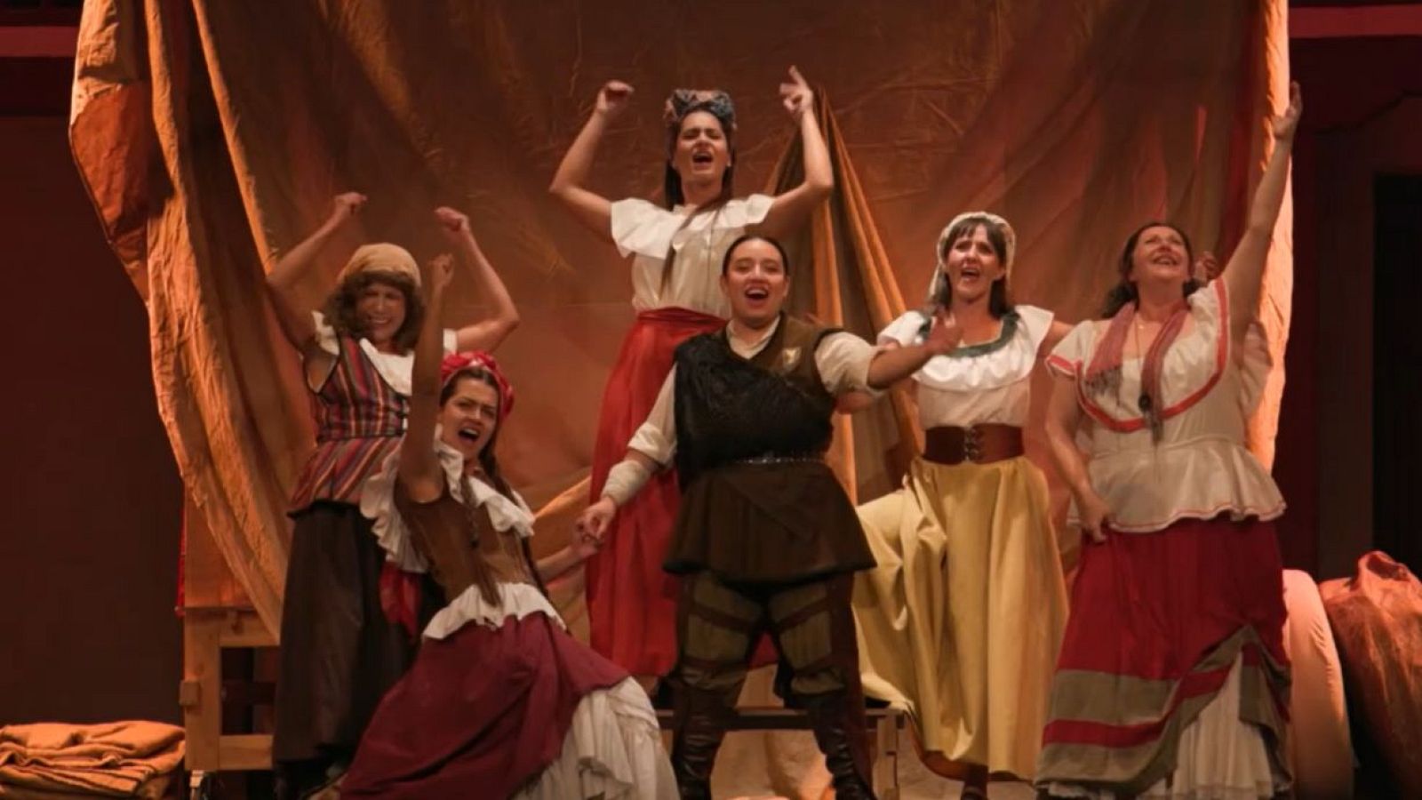 La compañía de teatro Yeses, formado por presas, en Almagro | Ver