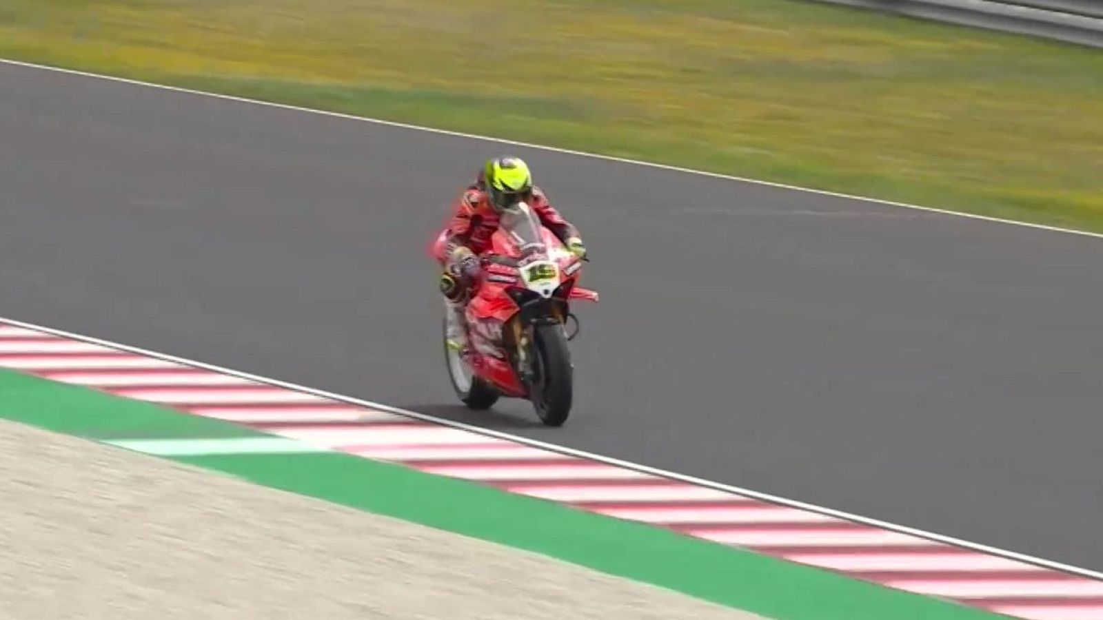 Superbike | Bautista regresa al podio en Hungría - Mundial de Superbike | Ver