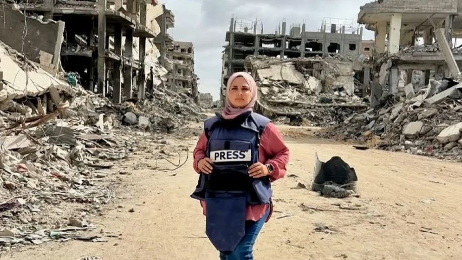 Huda Emad, la voz en español en la Franja de Gaza - Fin de semana 24h | Ver