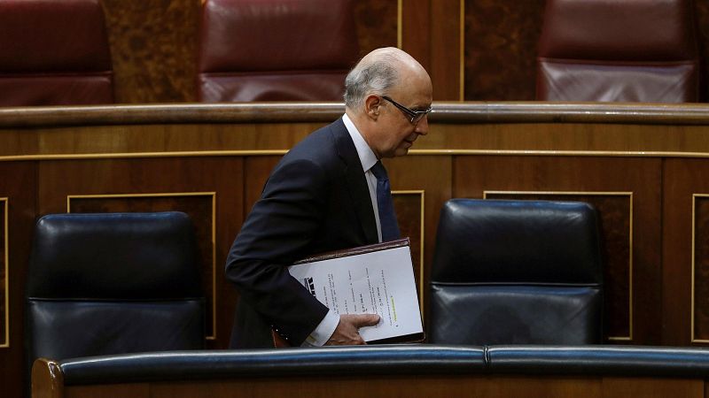 La UCO cifra en 673.500 euros la cantidad que las gasitas pagaron al despacho de Montoro - La hora de La 1 | Ver