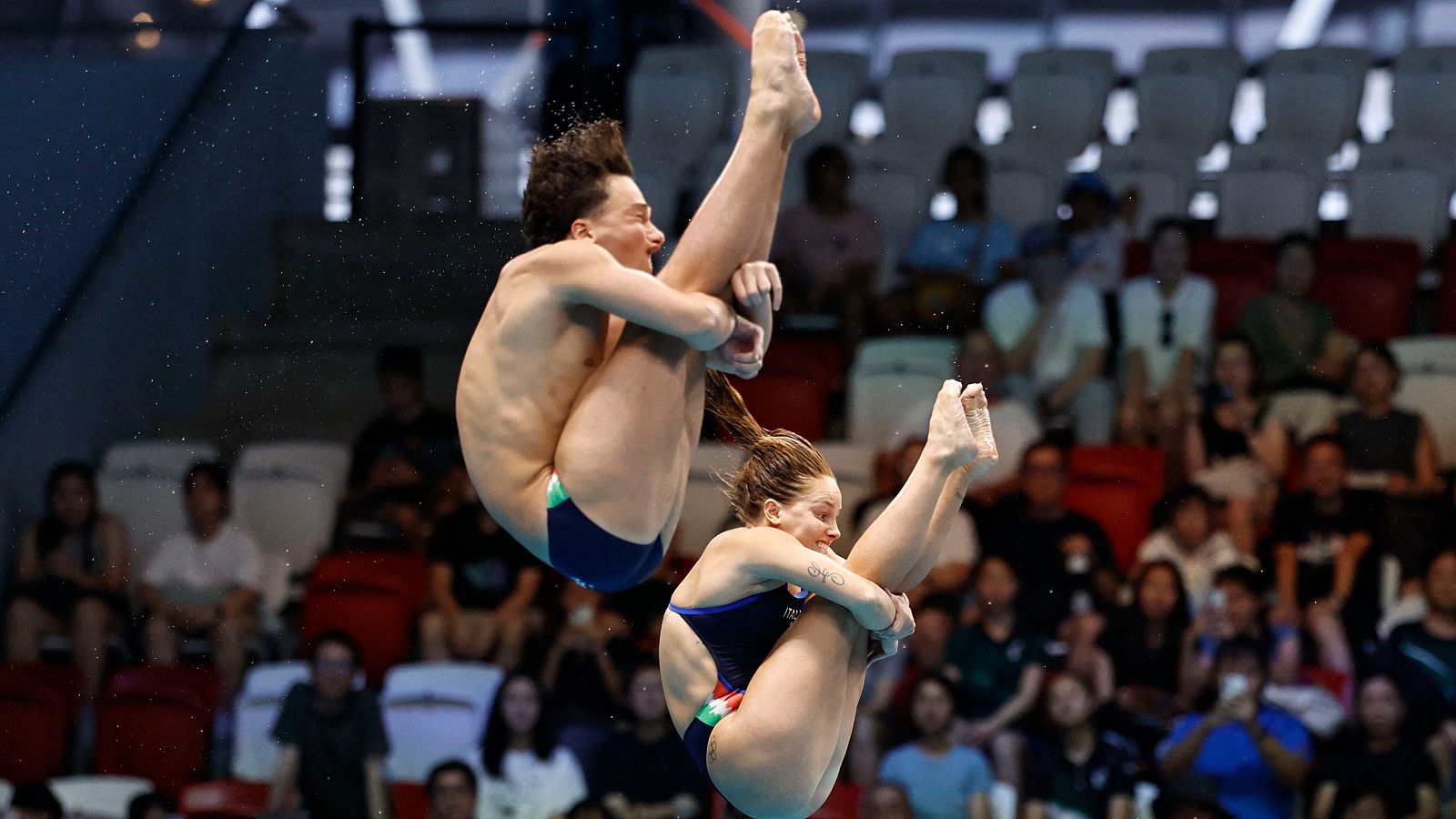 Saltos - Campeonato del Mundo. Final 3m Sincro Mixto - Natación | Ver