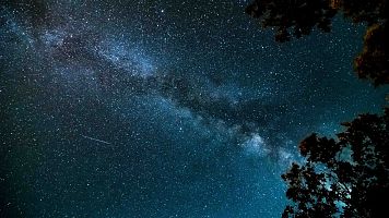 El cielo en agosto: lluvias de estrellas, alineación de planetas y otros fenómenos astronómicos del mes