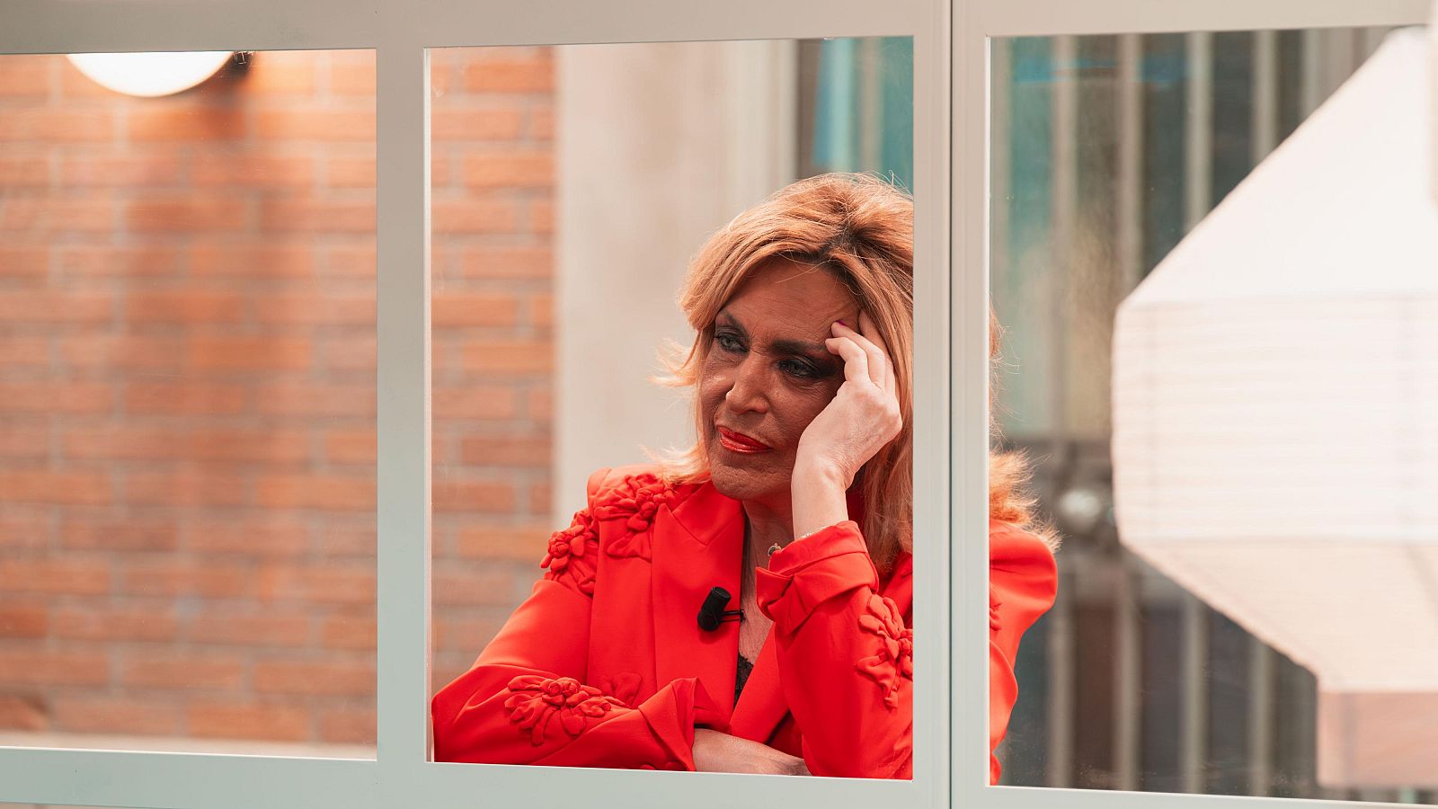 Lydia Lozano y una serie de ficción - Pasa Sin Llamar - Pasa sin llamar | Ver