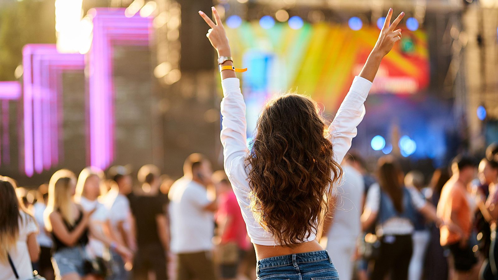 La canción del verano ha muerto: ¡Viva la canción del verano! | Ver