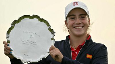 Paula Martn, premio a la mejor amateur en el Open britnico de golf