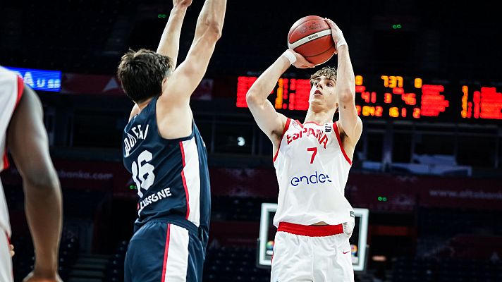 Los Deportes de La1 - En 'La Familia' alucinan con Guillermo del Pino, el héroe de la final del Eurobasket sub-18