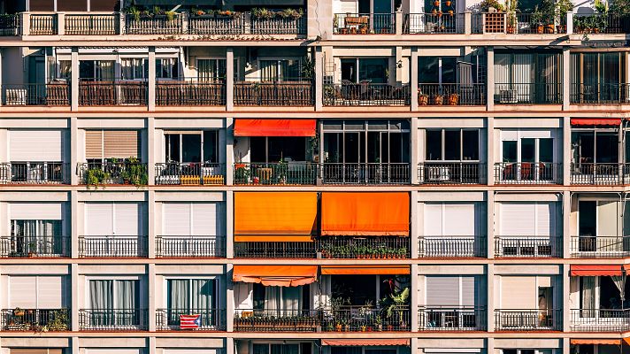 Telediario 1 - Heredar piso puede ser un regalo envenenado