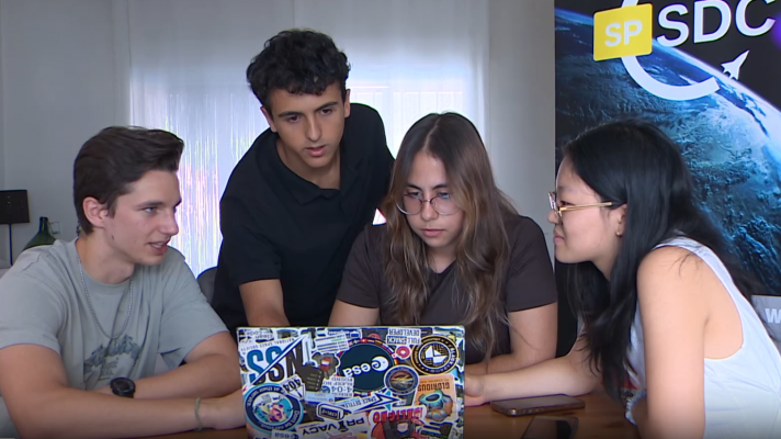 Estudiantes madrileos sorprenden a la NASA con su diseo para un asentamiento en Venus