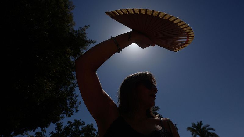 La ola de calor mantiene en aviso a gran parte de la península - El tiempo | Ver