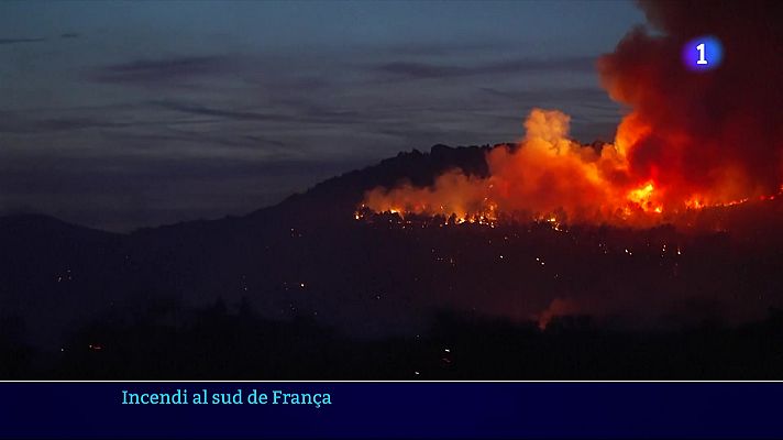 L'Informatiu - L'incendi al sud de França talla l'A-9 i alerta Catalunya
