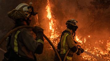 Cinco incendios siguen activos en Galicia, con uno en Pontevedra en nivel dos por su proximidad a las viviendas