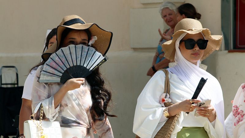 Las olas de calor son cada vez más largas: la actual superará 10 días - Telediario 1 | Ver